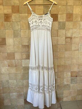Gypsy 05 White Maxi dress - Size S - (Slip dress included)